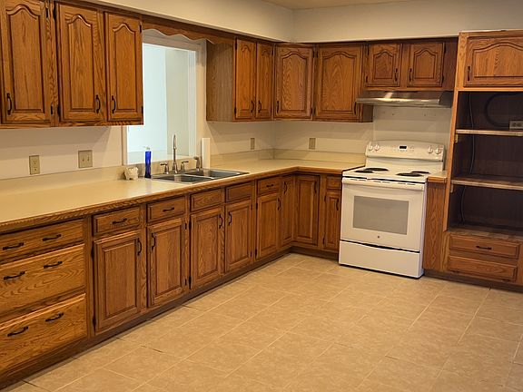 4th image of 23875 NW 38th Ave