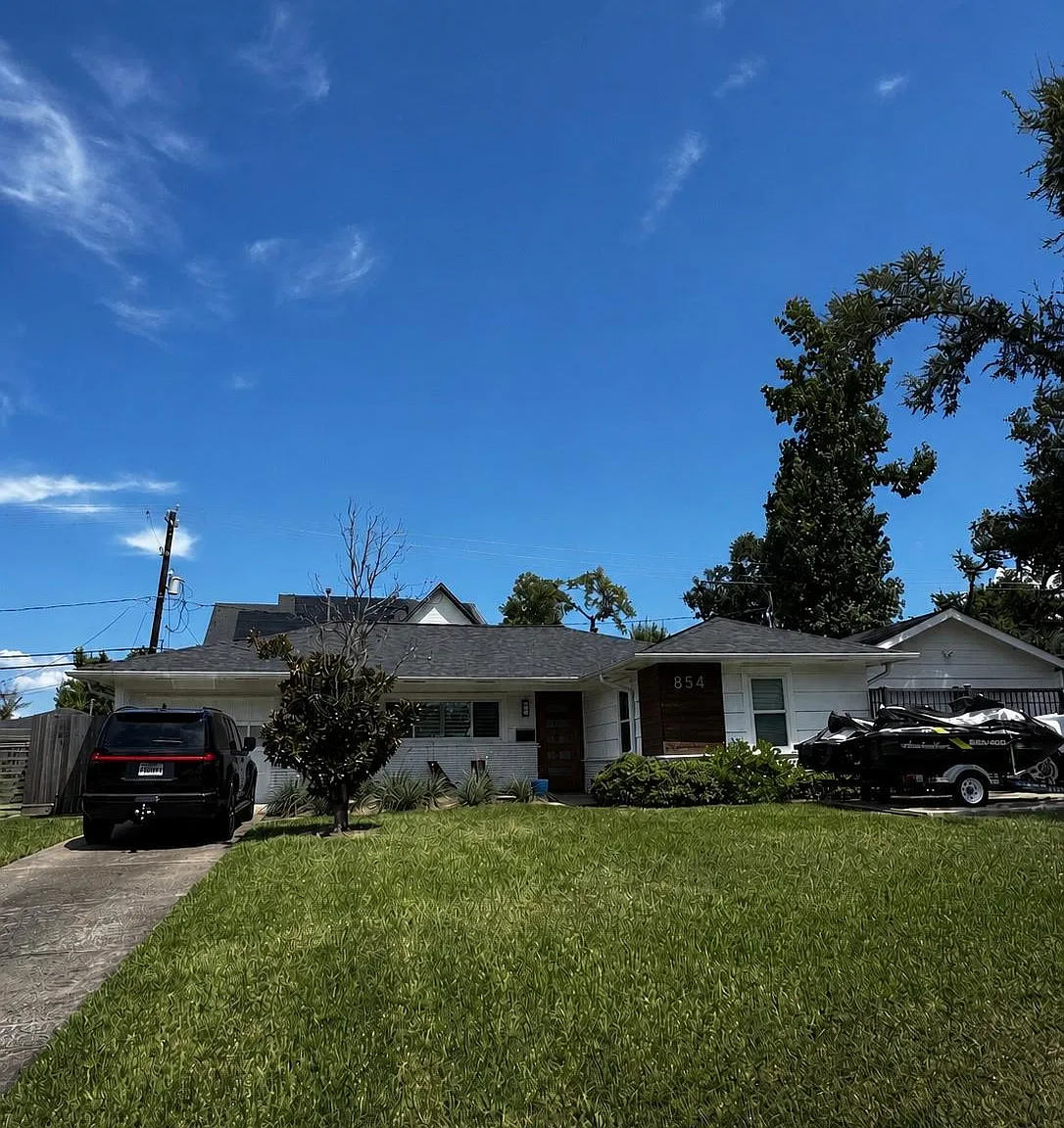 3 bed, 2.5 bath, 1250 sqft, $3,000 — Photo 1