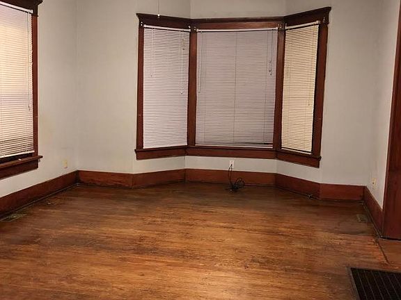 4th image of 311 North St