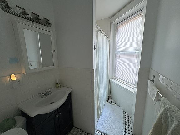 3rd image of 891 Mass Ave #5