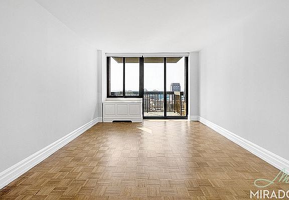 4th image of 145 W 67th St APT 39J