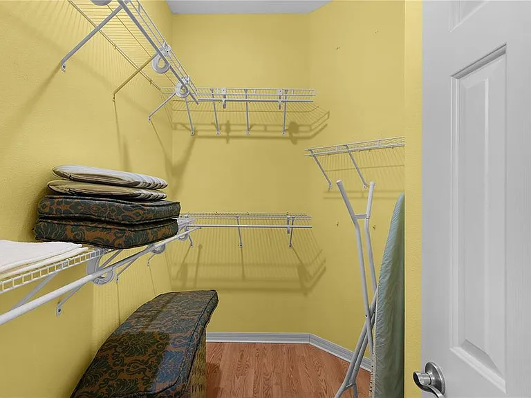 1536 Barnwell Pl — Photo 11