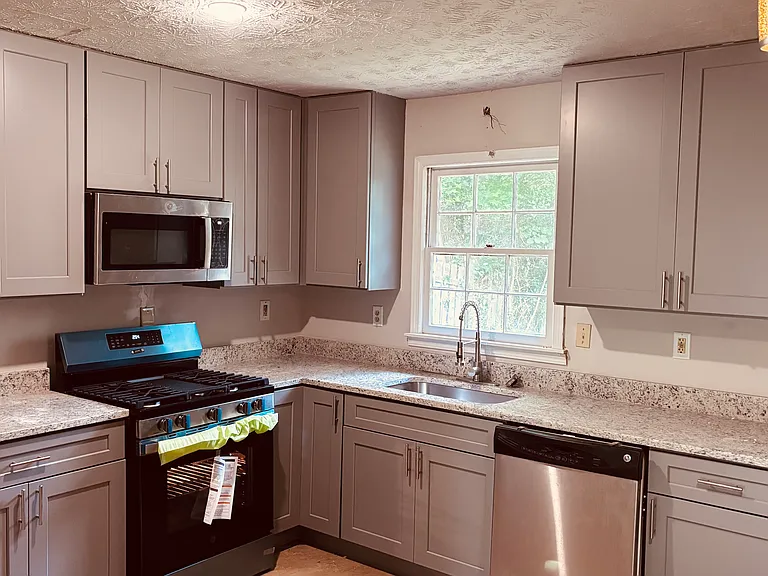5774 Dwayne Ct — Photo 3