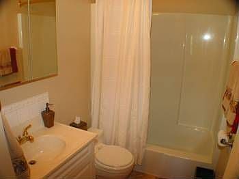 3rd image of 5155 S Root River Pkwy #201
