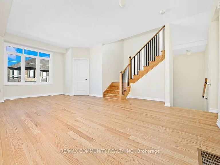 2614 Apricot Ln — Photo 3