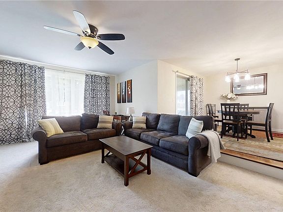 4th image of 34 Wiesner Rd
