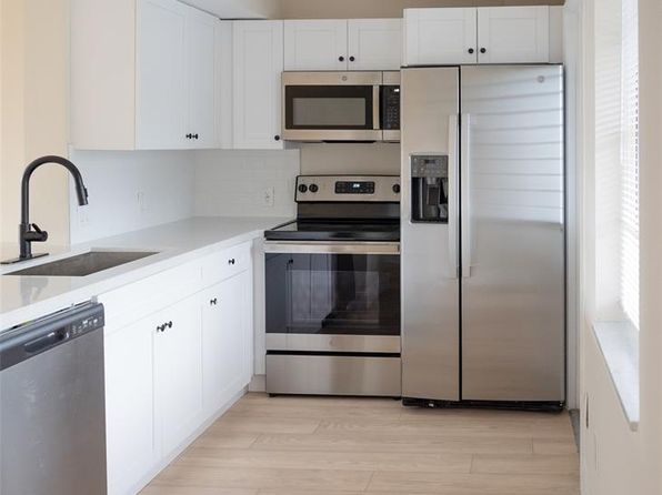 3001 S Course Dr APT 209