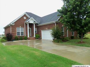 600 Summit Lakes Dr, Athens, AL 35613