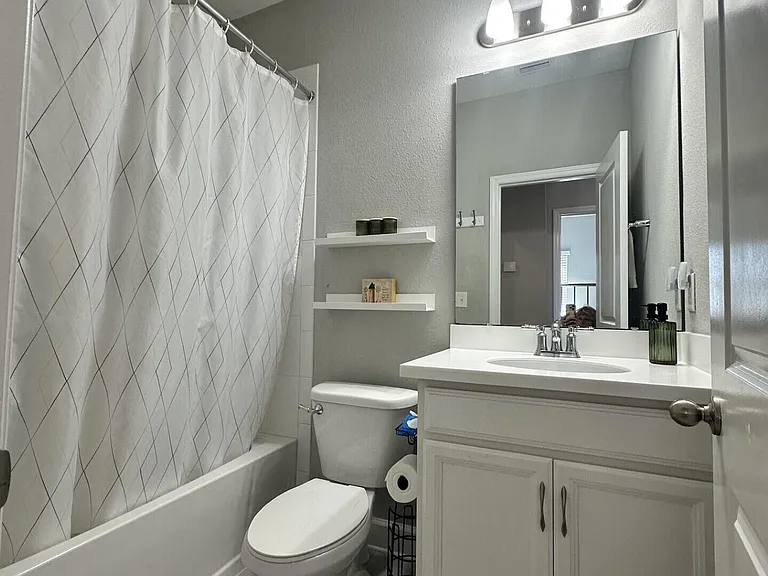 228 Dalton Cir — Photo 22