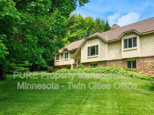 670 E 170th St, Jordan, MN 55352