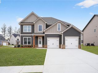 401 Bass Cir, Villa Rica, GA 30180