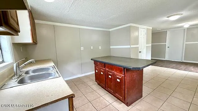 5125 Community Ave — Photo 10