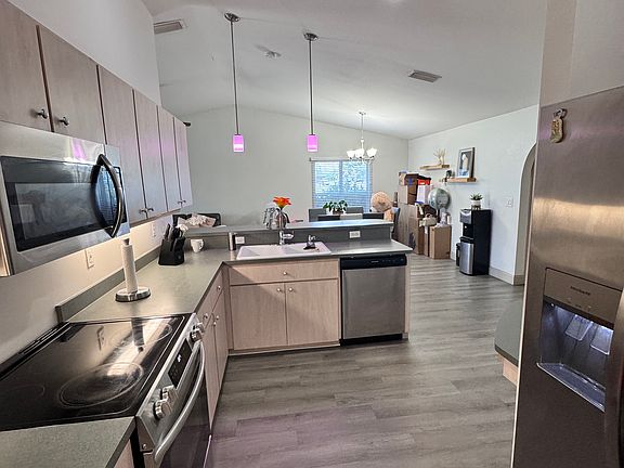 5th image of 1005 Gleason Pkwy Unit 1005