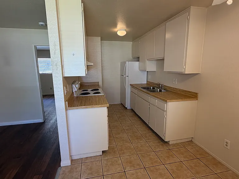 4857 College Ave #3 — Photo 5