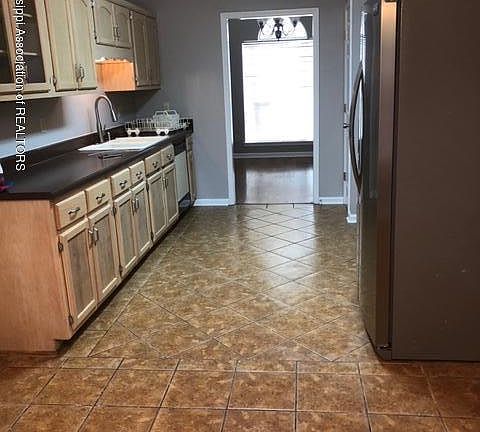 5th image of 1096 Richland Dr