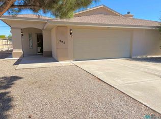 325 E Mescalero Rd, Roswell, NM 88201