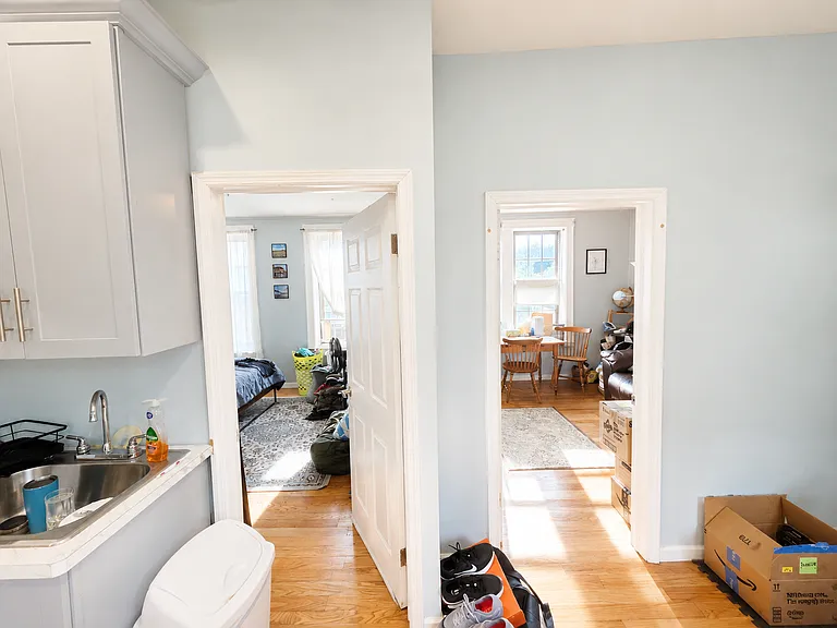 1298 De Kalb Ave #9 — Photo 5