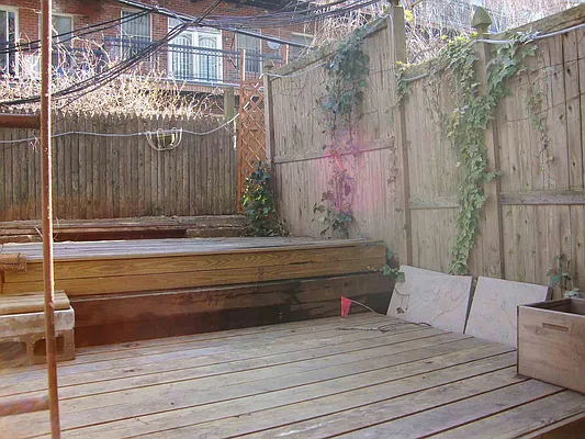 Rented by City Connections Realty | media 12