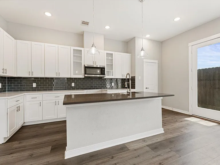 802 Berry Sage Ln — Photo 8