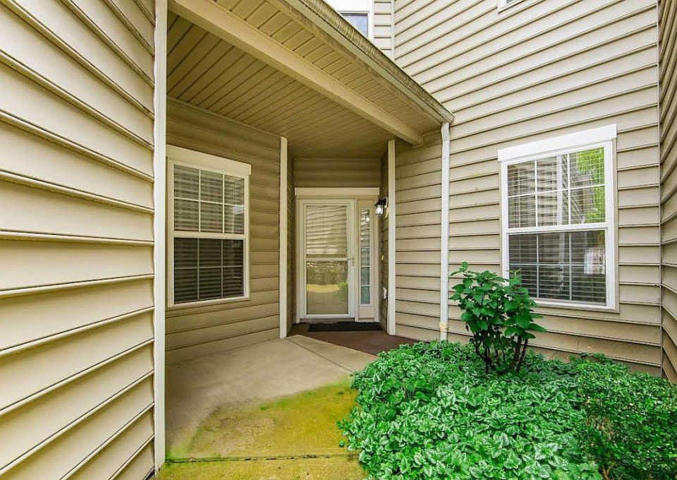 1st image of 6069 Sowerby Ln
