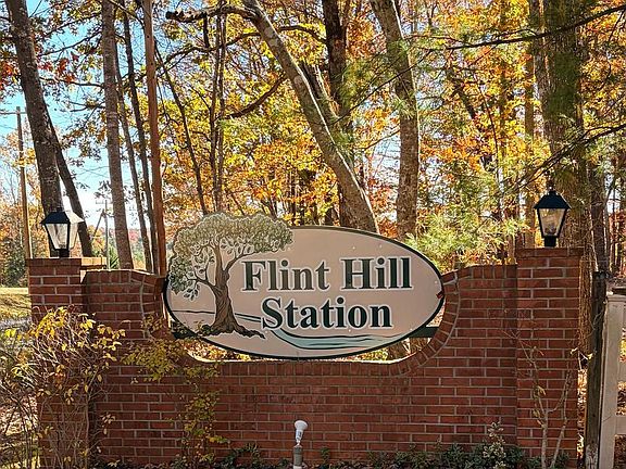 3rd image of 9701 Flint Hill Ct