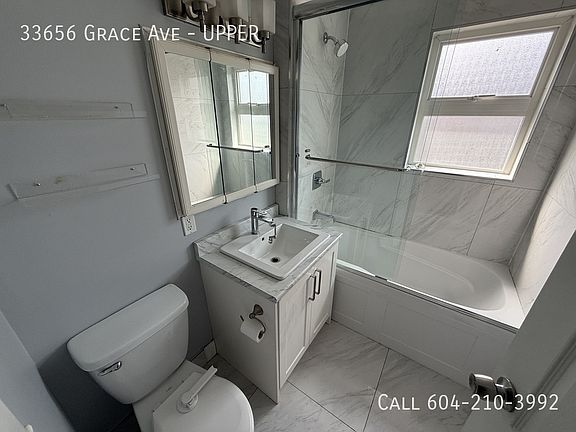 5th image of 33656 Grace Ave