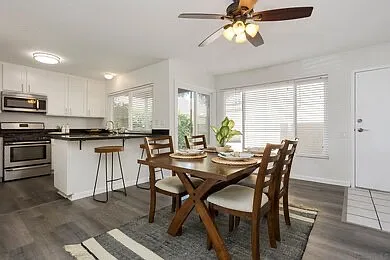 10559 Westonhill Dr — Photo 3