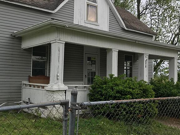 2nd image of 215 S Christina St