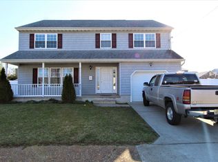 812 9th St, Union Beach, NJ 07735