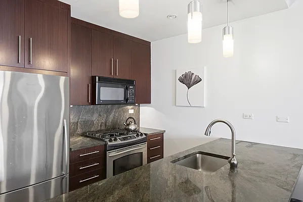 Rented by Corcoran | media 3