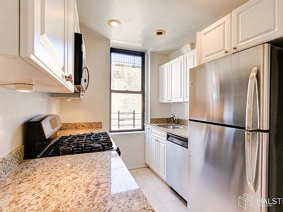 4th image of 222 W 83rd St APT 15H