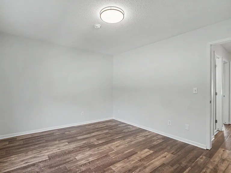 406 E 15th St #406D — Photo 15