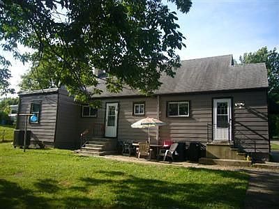 4th image of 6093 Mantz Ave