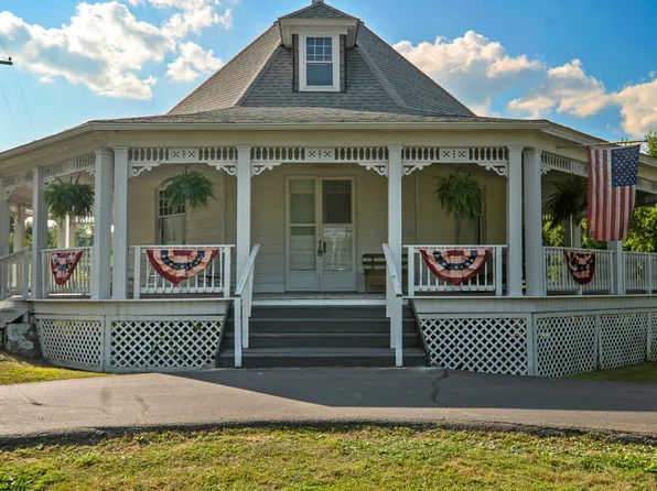 232 N Main St, Cambridge Springs, PA 16403