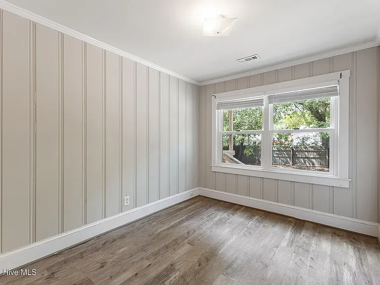 5009 Park Ave — Photo 17