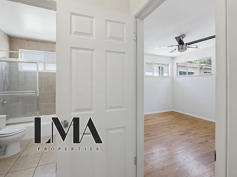 1453 Butler Ave #3 — Photo 10