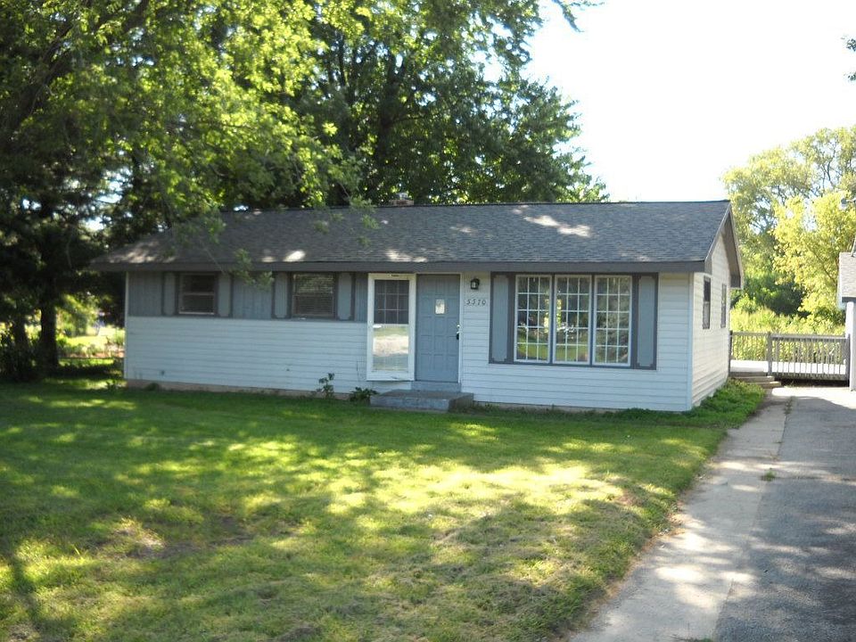 2nd image of 5570 River Reach Dr