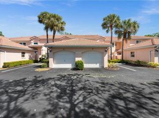 472 Woodshire Ln APT D3, Naples, FL 34105