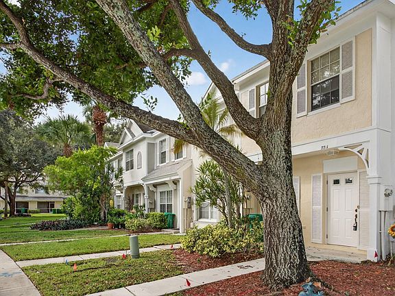 2nd image of 7711 Sanibel Drive
