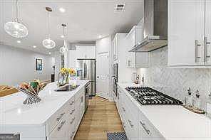 3rd image of 440 Millsap Way