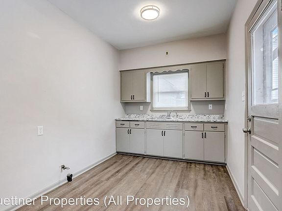 5th image of 6811 W Lloyd St #10769297