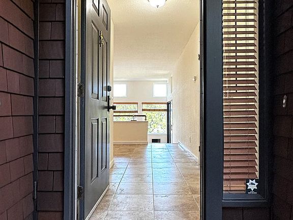 3rd image of 448 Headlands Ct