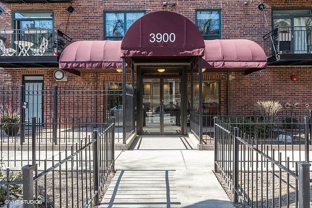 1st image of 3900 N Pine Grove Ave APT 211