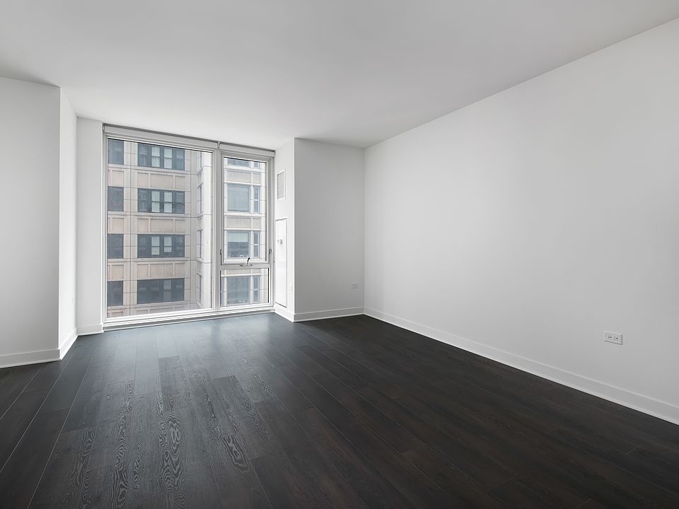 1st image of 30 E Randolph St #2019