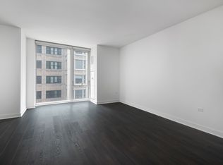 30 E Randolph St #2019, Chicago, IL 60601