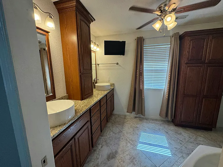Master Bath