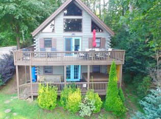 385 Lake Rd, Inman, SC 29349