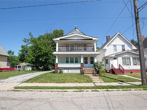2nd image of 2189 W 105th St