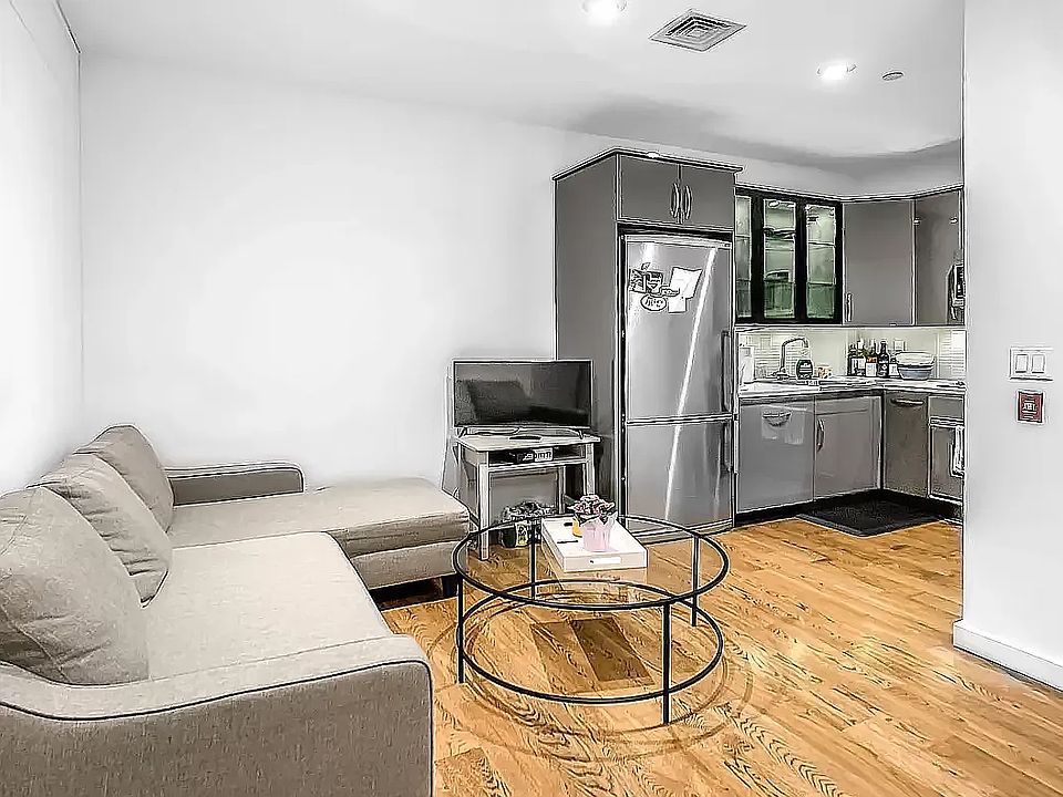 1st image of 210 E 35th St APT 2B