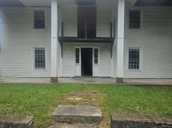 477 Red Oak Ridge Rd, Castlewood, VA 24224